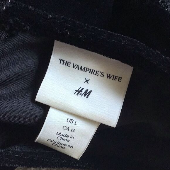 The Vampire's Wife x H M Neo Gothic Velvet Mini Dress - Picture 7 of 7